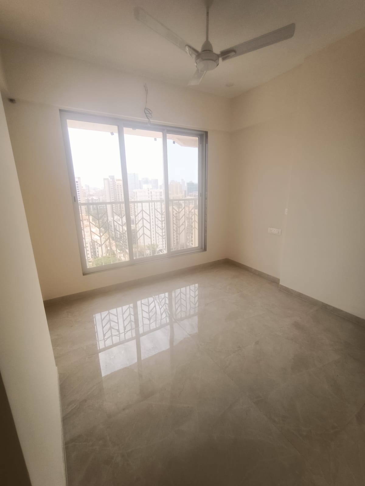 Premium 2 BHK for Sale in Borivali West — Photo 6